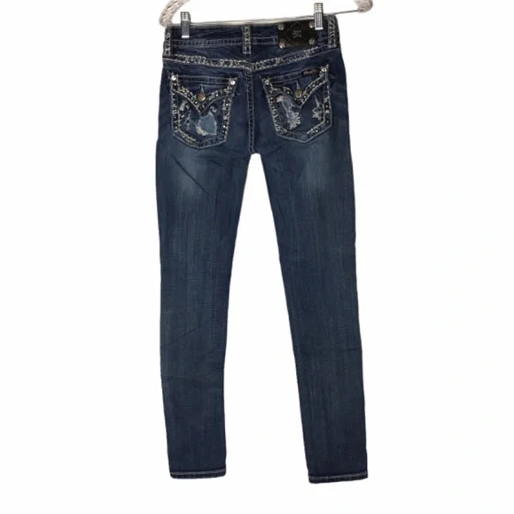 Miss Me Mid Rise Skinny - Picture 2 of 10